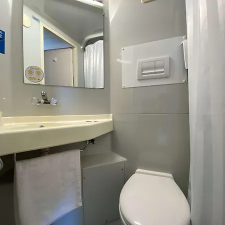 Premiere Classe La Rochelle Sud - فندق أنجولينز سر مير