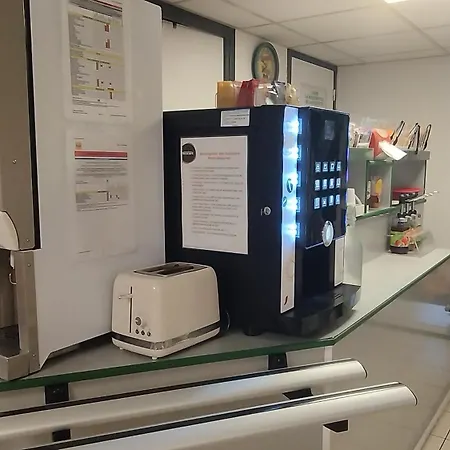 Premiere Classe La Rochelle Sud - * أنجولينز سر مير