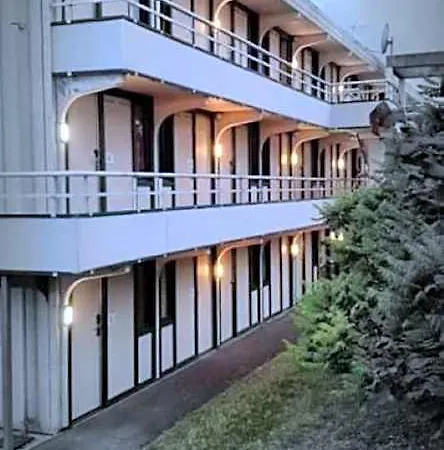 فندق Premiere Classe La Rochelle Sud - *